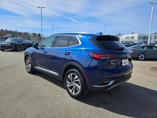 2022 Buick Envision Essence