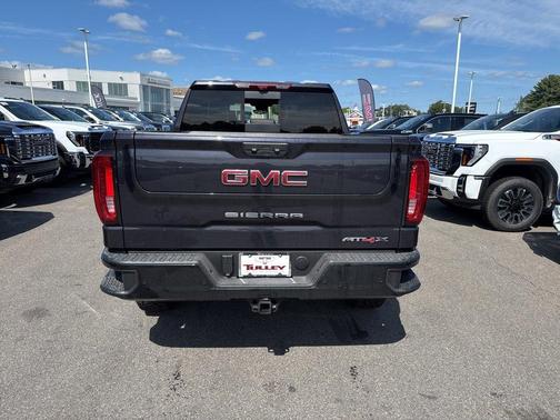 2025 GMC Sierra 1500 AT4X
