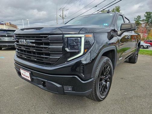 2022 GMC Sierra 1500 Elevation