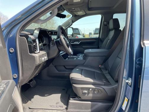 2025 GMC Sierra 2500 Denali
