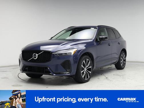 2024 Volvo XC60 B5 Plus Dark Theme