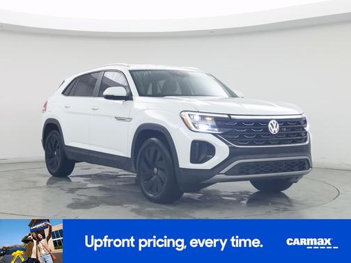 White 2025 Volkswagen Atlas Cross Sport SE w/Tech