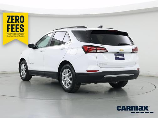 White 2023 Chevrolet Equinox LT