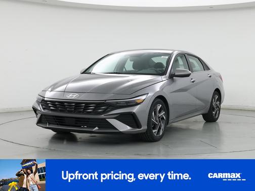 Silver 2025 Hyundai ELANTRA SEL Convenience