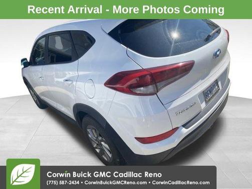 2018 Hyundai TUCSON SE
