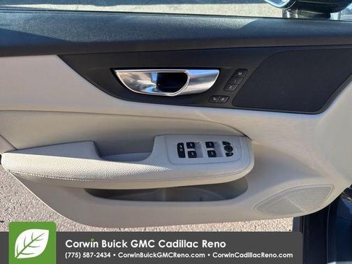 2021 Volvo V60 Cross Country T5