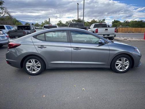 2019 Hyundai ELANTRA Value Edition