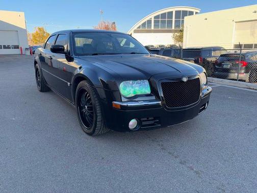 2006 Chrysler 300C Base