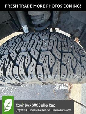 2017 RAM 2500 Laramie Crew Cab 4x4 6'4' Box