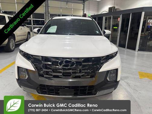 Atlas White 2024 Hyundai SANTA CRUZ Limited