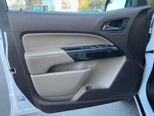 2020 GMC Canyon SLT