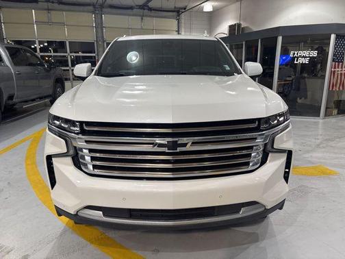 Iridescent Pearl Tricoat 2021 Chevrolet Tahoe 4WD High Country