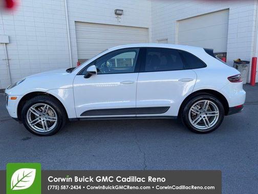 2016 Porsche Macan S