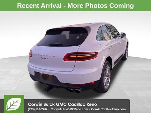 2016 Porsche Macan S