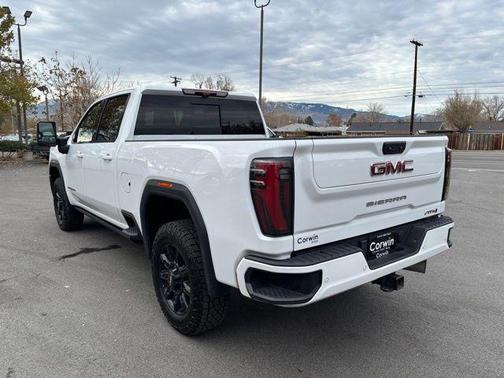 2024 GMC Sierra 2500 AT4