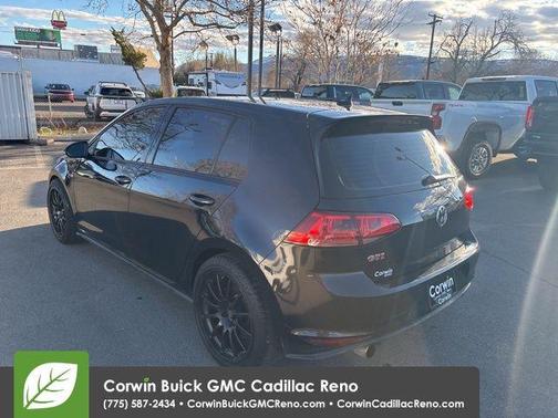 2017 Volkswagen Golf GTI 2.0T S 4-Door