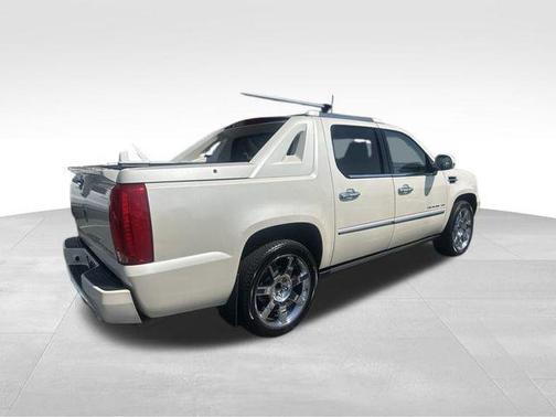 2013 Cadillac Escalade EXT Premium