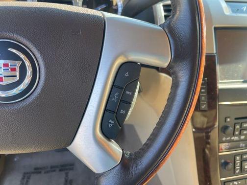 2013 Cadillac Escalade EXT Premium