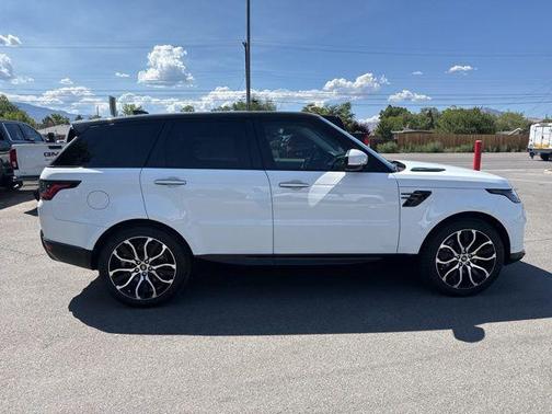 2022 Land Rover Range Rover Sport HSE Silver Edition