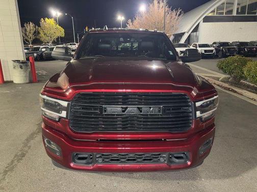 2022 RAM 2500 Laramie Crew Cab 4x4 6'4' Box