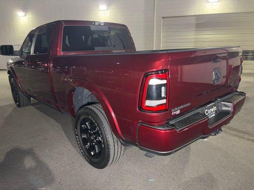 2022 RAM 2500 Laramie Crew Cab 4x4 6'4' Box