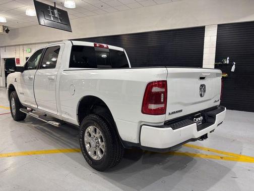 Bright White Clearcoat 2024 RAM 2500 Laramie Crew Cab 4x4 6'4' Box