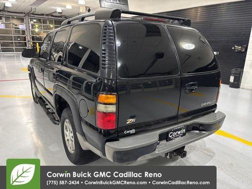 Smokin Asphalt 2004 Chevrolet Tahoe Z71