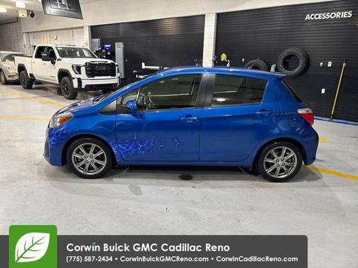 2013 Toyota Yaris LE