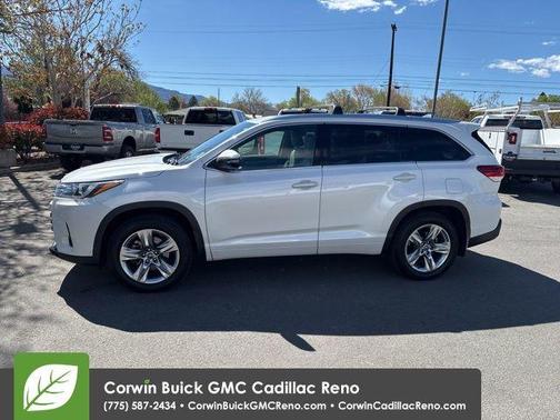 Blizzard Pearl 2017 Toyota Highlander Limited