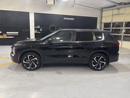 2022 Mitsubishi Outlander ES 2.5 S-AWC