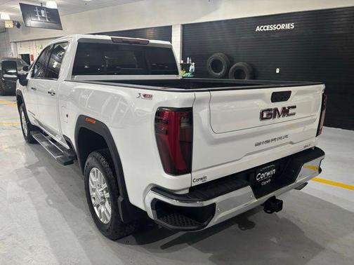 Summit White 2024 GMC Sierra 3500 SLT