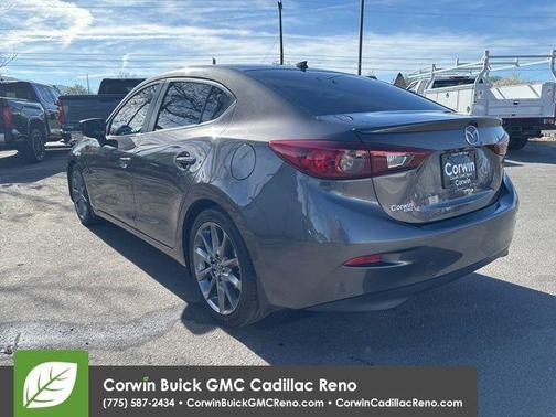 2018 Mazda Mazda3 Touring