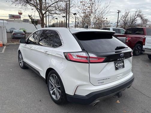 2023 Ford Edge Titanium