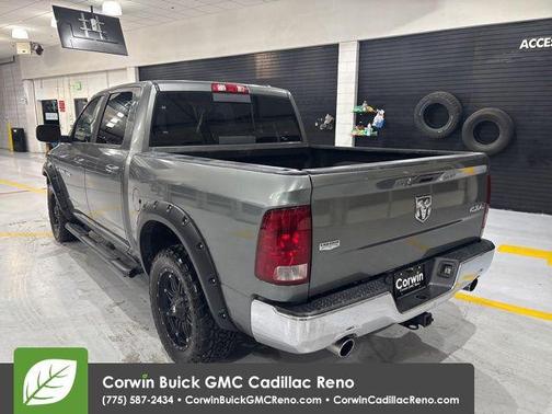 Mineral Gray Metallic Clearcoat 2012 RAM 1500 Laramie