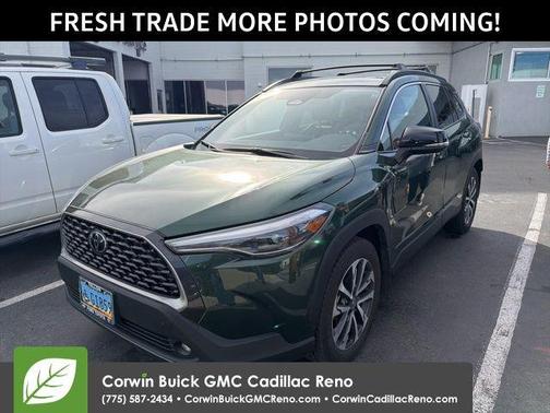 2025 Toyota Corolla Cross XLE