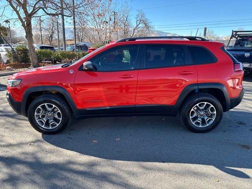2021 Jeep Cherokee Trailhawk