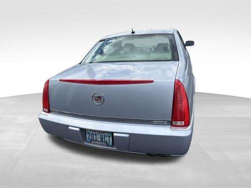2006 Cadillac DTS Base