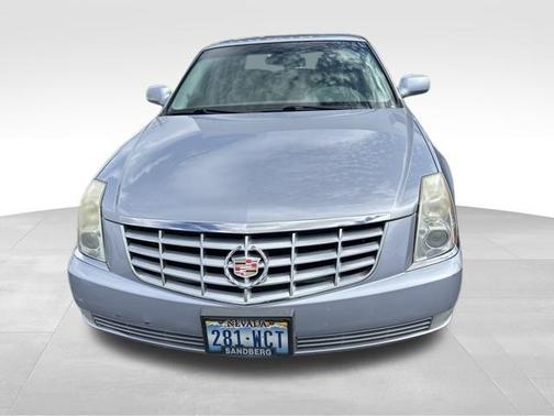 2006 Cadillac DTS Base