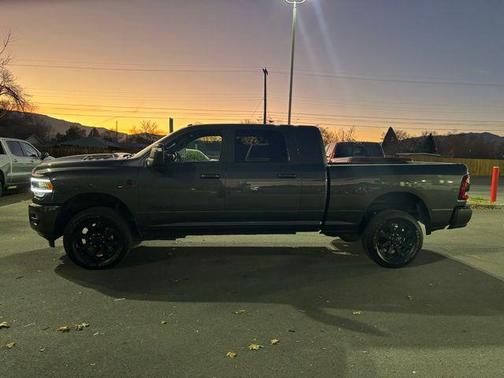 2023 RAM 2500 Laramie Mega Cab 4x4 6'4' Box