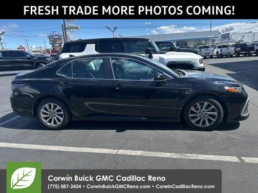 Midnight Black Metallic 2021 Toyota Camry LE