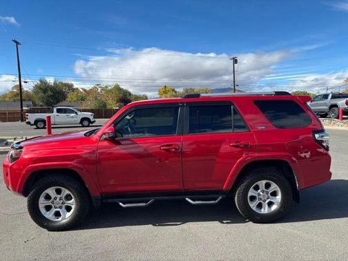 2020 Toyota 4Runner SR5
