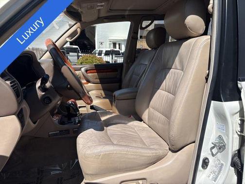 2000 Lexus LX 470 Base