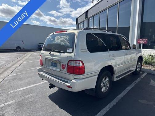 2000 Lexus LX 470 Base