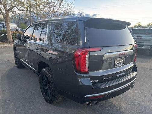Hunter Metallic 2021 GMC Yukon Denali