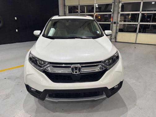 Platinum White Pearl 2019 Honda CR-V EX