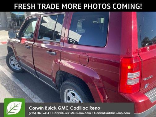 Deep Cherry Red Crystal Pearlcoat 2014 Jeep Patriot Sport