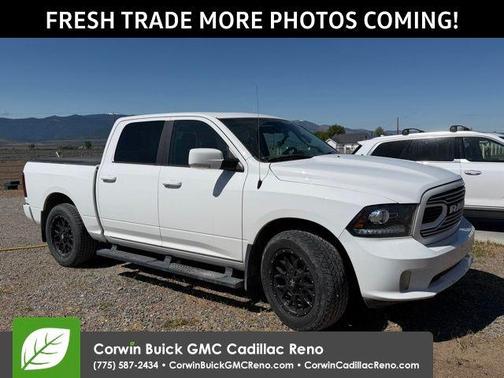 Bright White Clearcoat 2018 RAM 1500 Sport