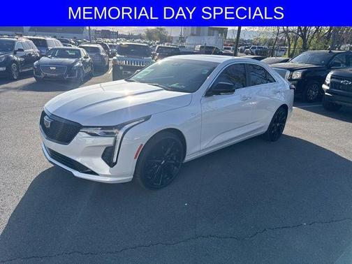 2025 Cadillac CT4 Luxury RWD