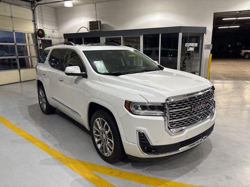 White Frost Tricoat 2023 GMC Acadia Denali
