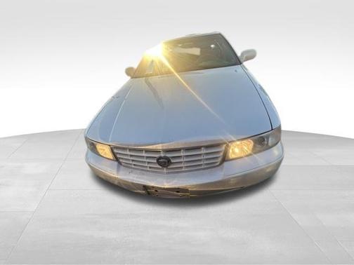 2000 Cadillac Seville Base